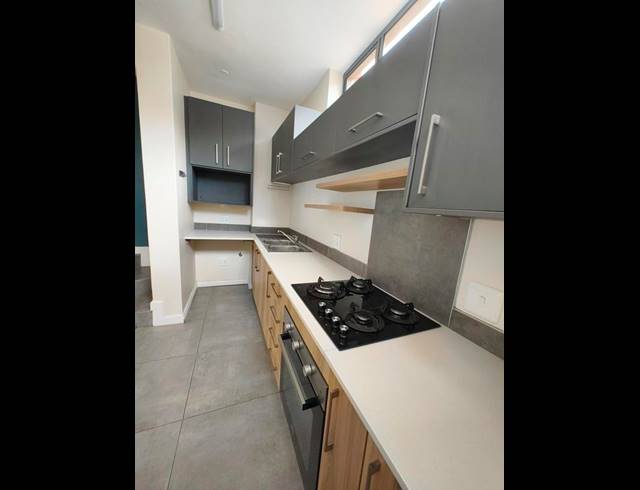 2 BEDROOM DUPLEX FOR SALE IN BROOKLYN